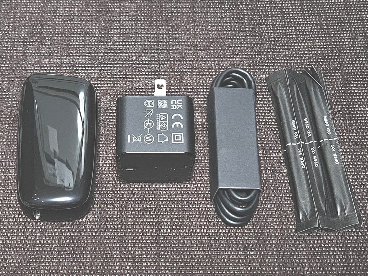 Ploom X ADVANCED スターターキットの同梱物