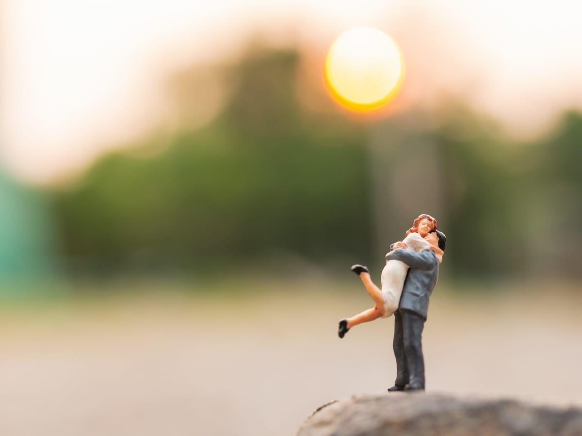 「年の差婚」について、世間の声はさまざま。当事者は？