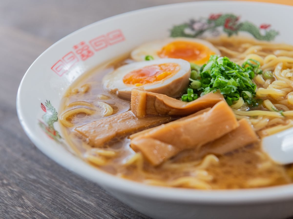 ある日曜日、自宅にラーメン10人前が届いた。