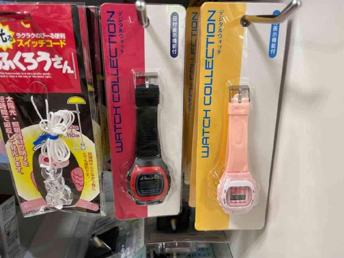 セリア　時計