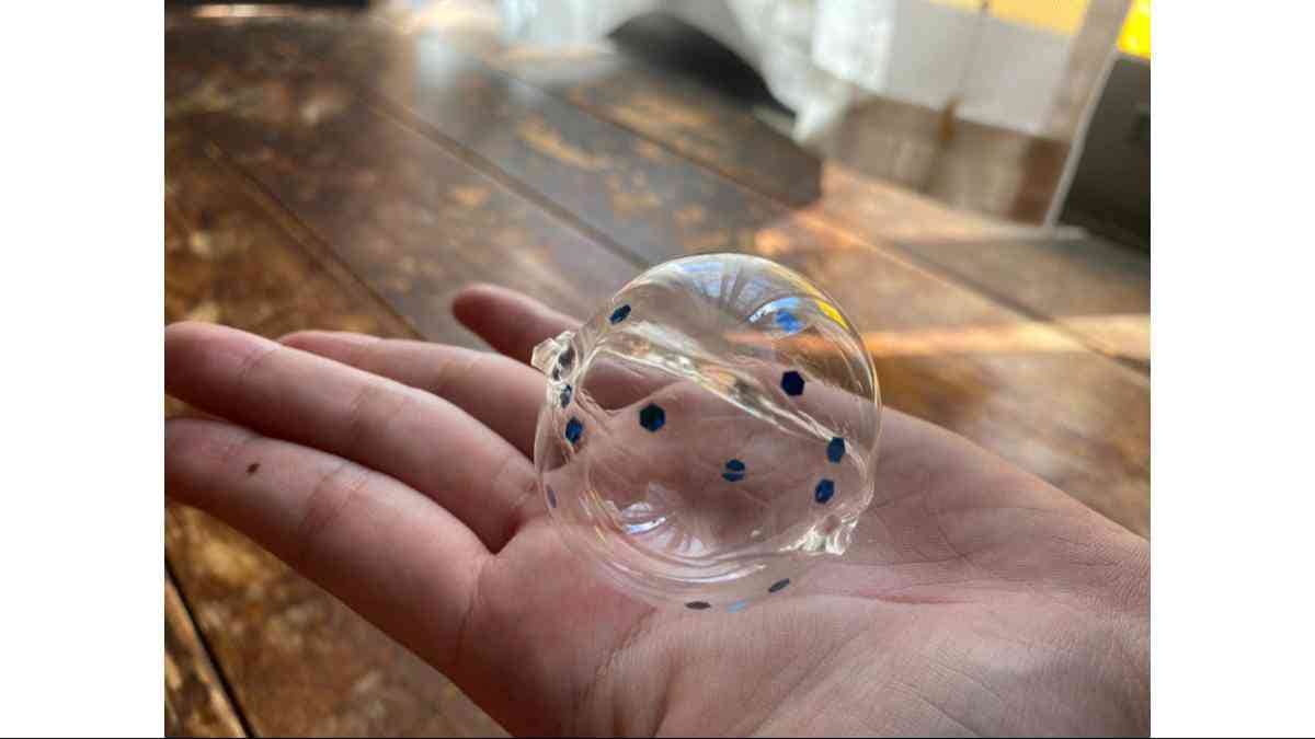 ナノテープで作る「テープ風船」が話題