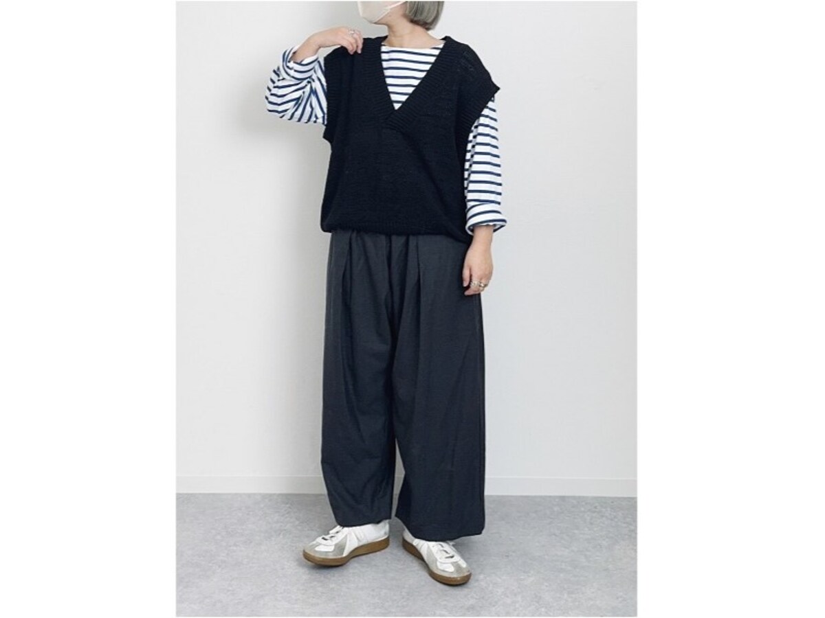 春に大活躍してくれるボーダーカットソーは無印良品の鉄板アイテム　出典：WEAR