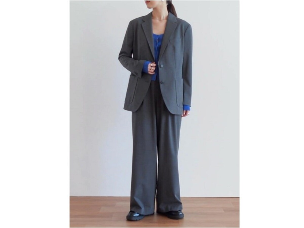きちんと感もおしゃれさも手に入るジャケットのセットアップ　出典：WEAR