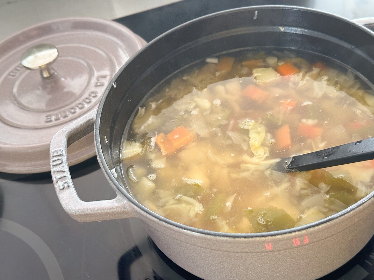 基本の野菜スープを大量に作る