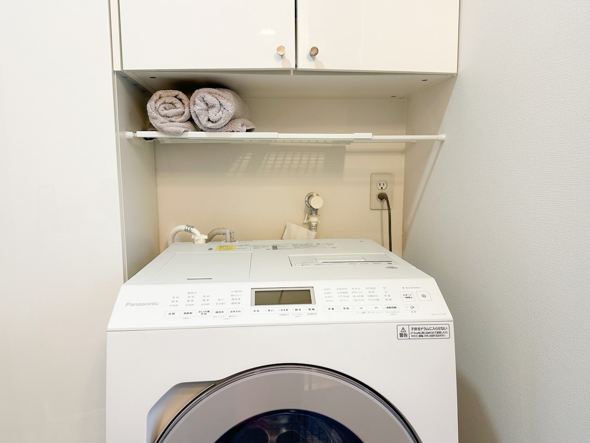 つっぱり棒2本とつっぱりポール用棚で作った収納