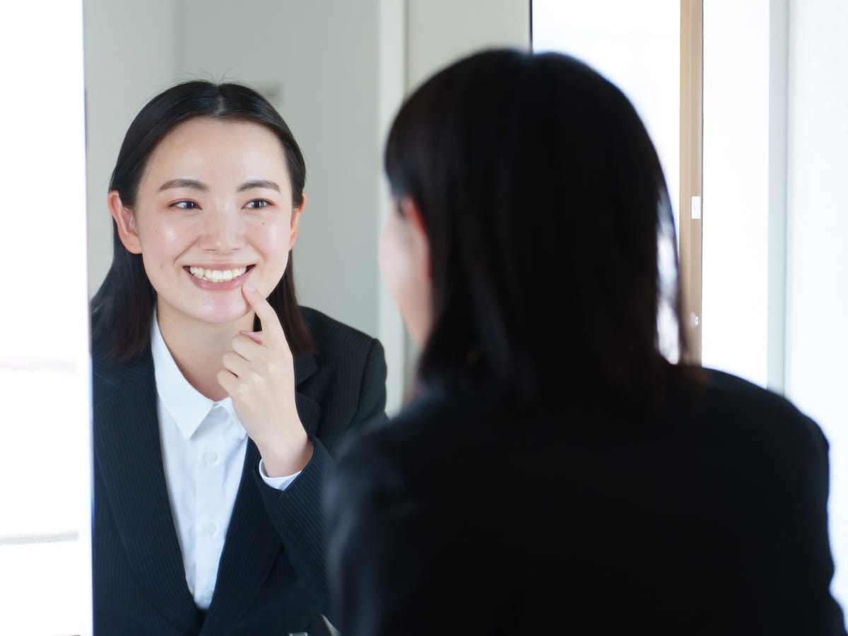 「コニュニケーション上手＝笑顔」だと思っていますか？