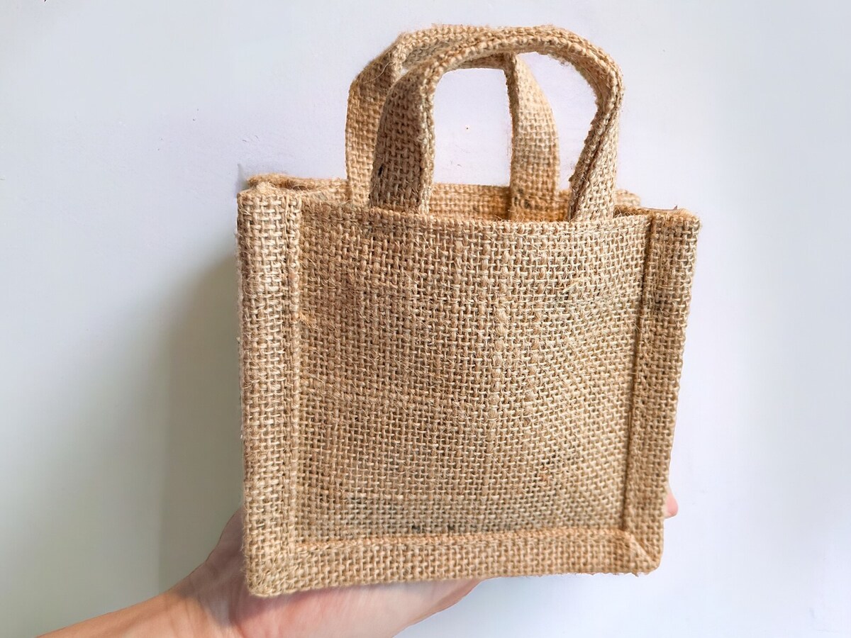無印良品「ミニ　ジュートバッグ」