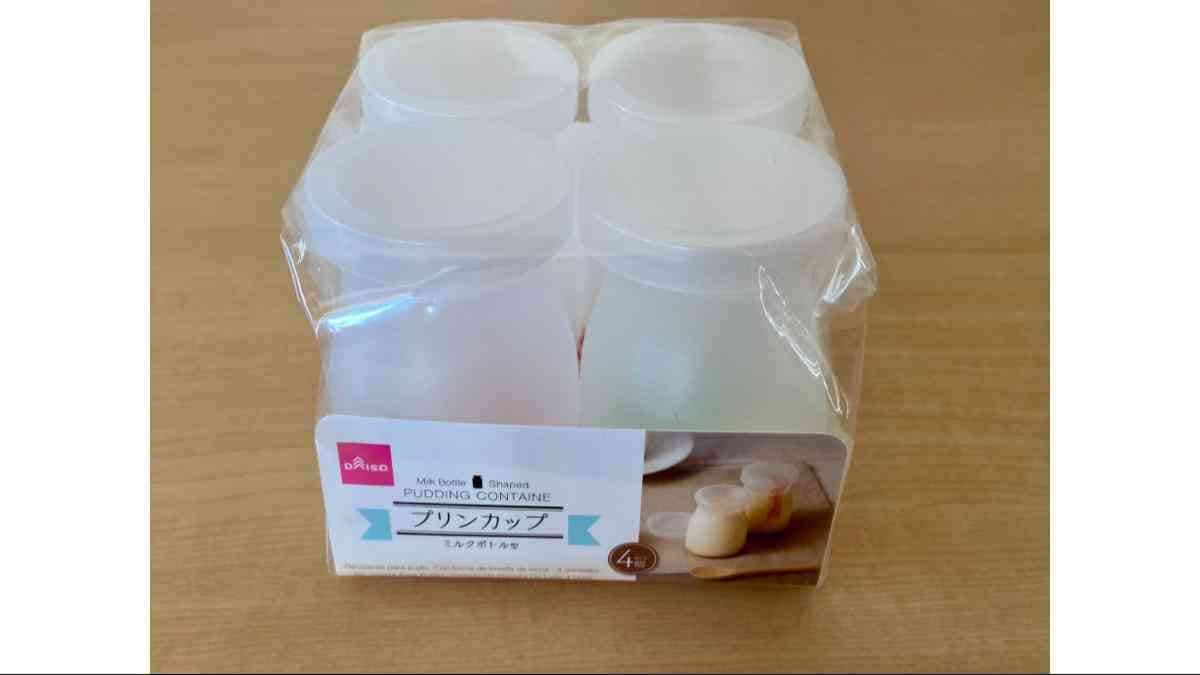ダイソーの「プリンカップ（ミルクボトル型、4個）」