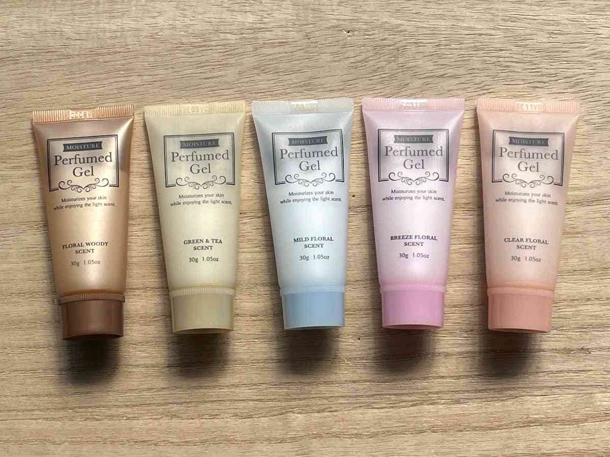 ダイソーの「香水ジェル」は各110円（税込）でコスパもよい