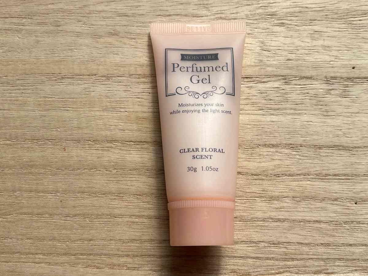 ダイソーの「香水ジェル クリアフローラル」