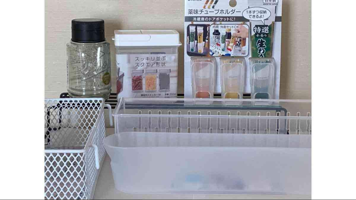 セリアの調味料収納グッズは種類が豊富