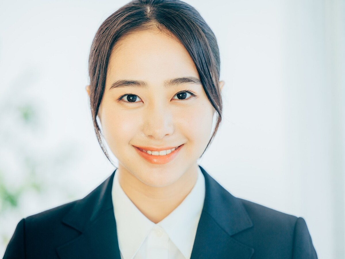 初対面で好かれる人になる、感じのいいあいさつのコツ
