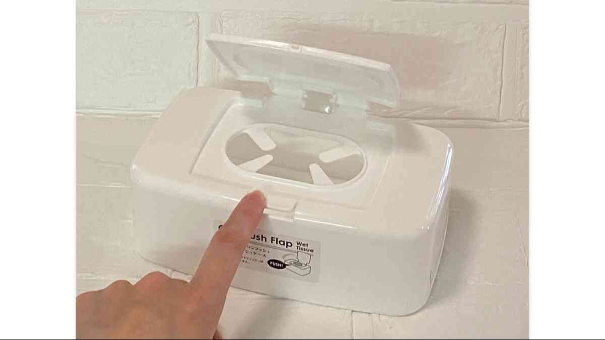 ワンプッシュで収納したものを取り出せます
