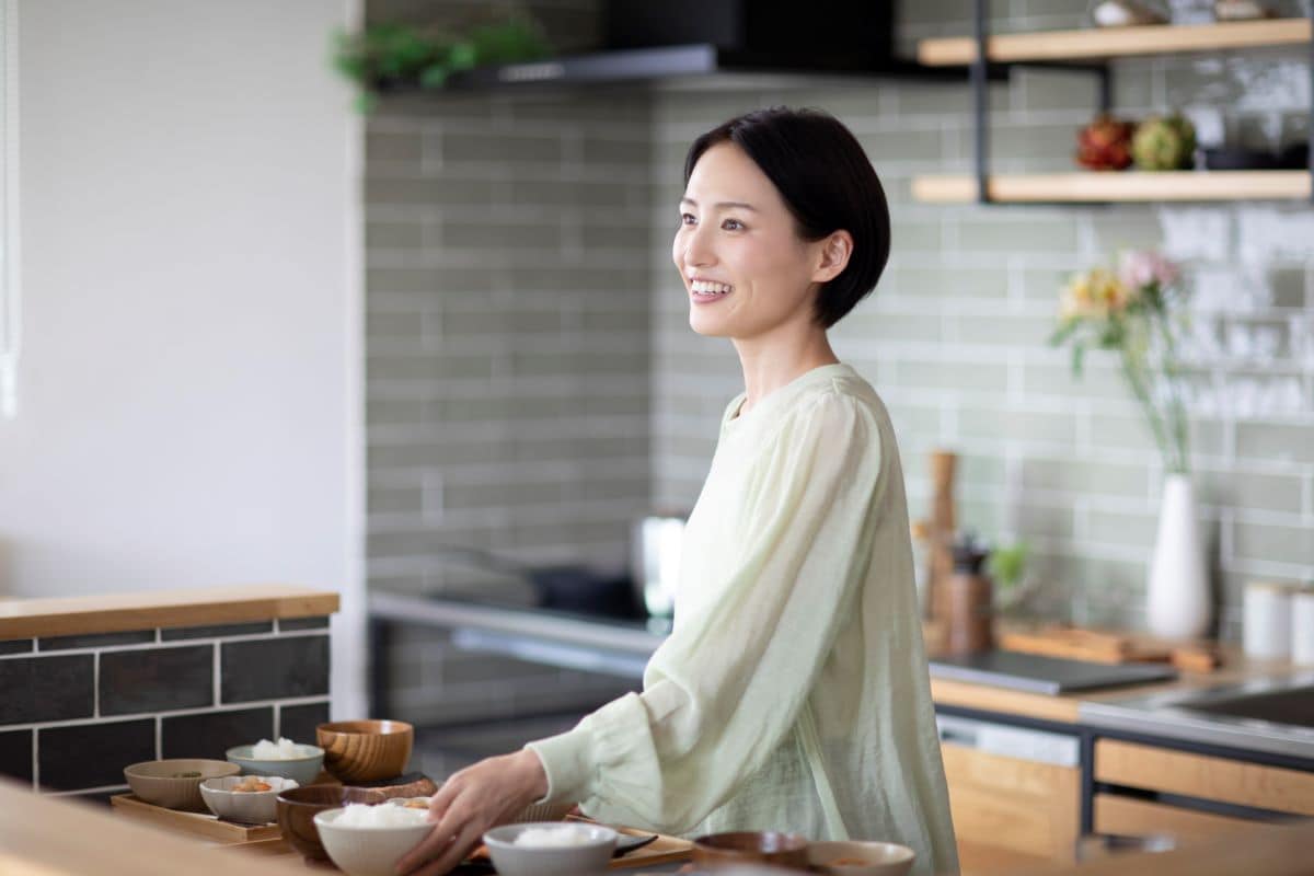 60歳代おひとりさまの平均貯蓄額と中央値はいくら？