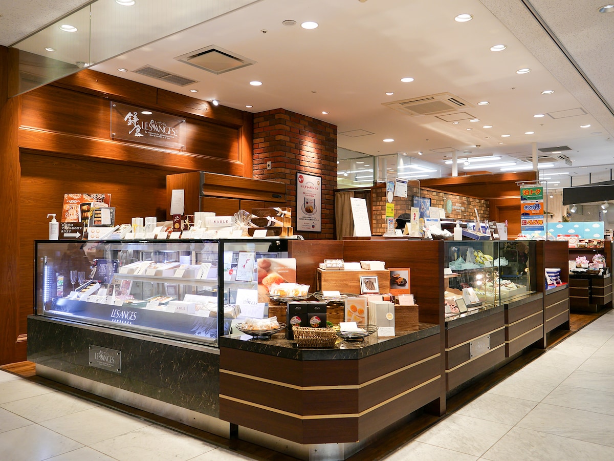 ありあけ本館ハーバーズムーン/鎌倉レ・ザンジュ プリンスぺぺ店(筆者撮影)