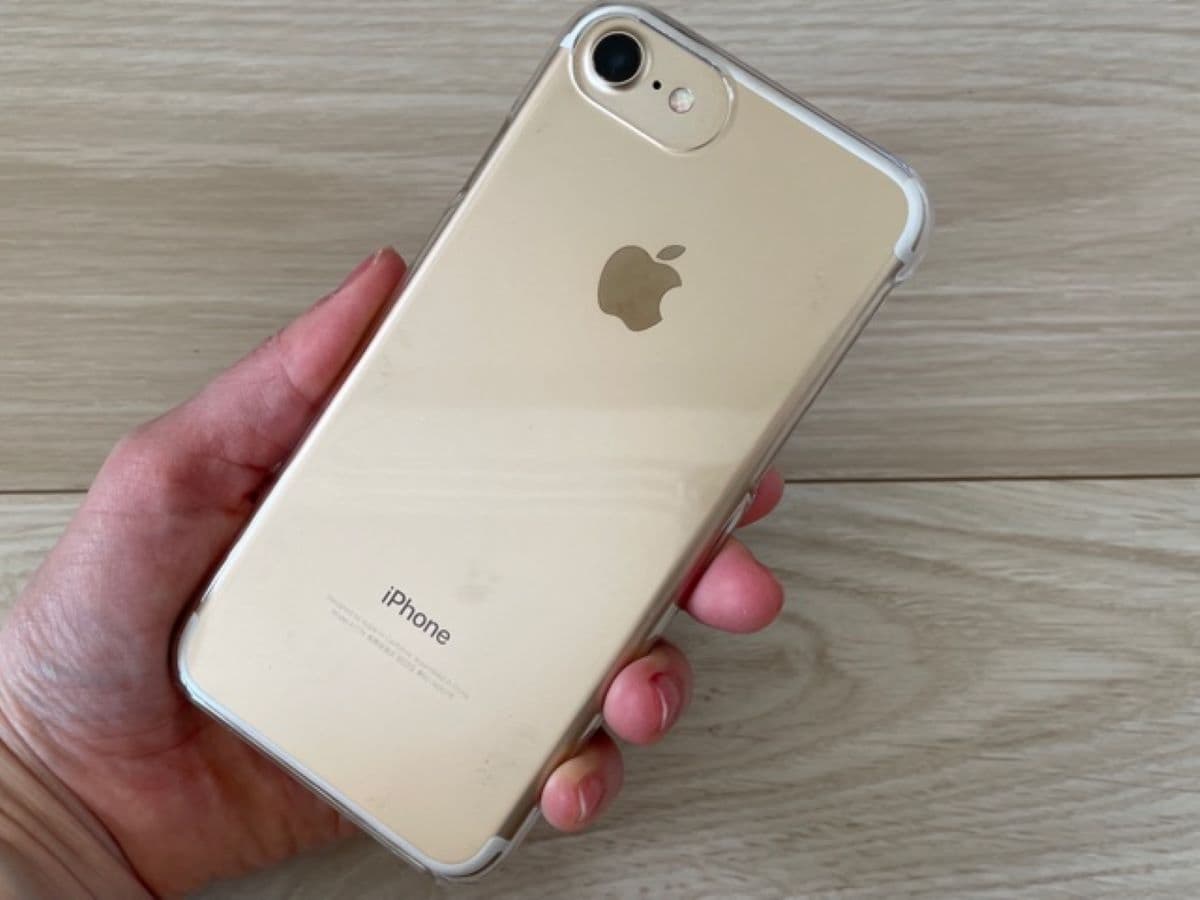 セリアのスマホケース「iPhoneケース ハード」の活用方法は？