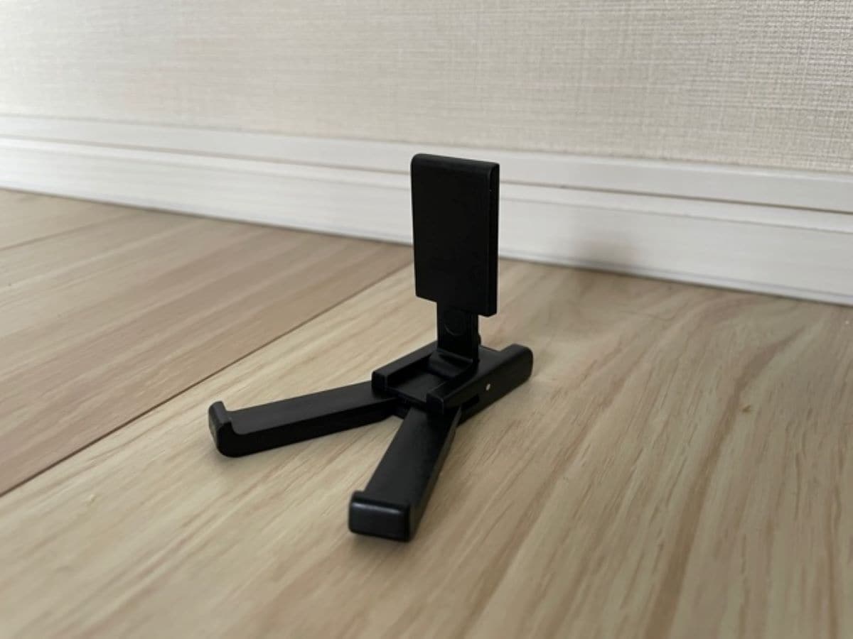 セリアの「スマホスタンド ミニ」の使用方法は？