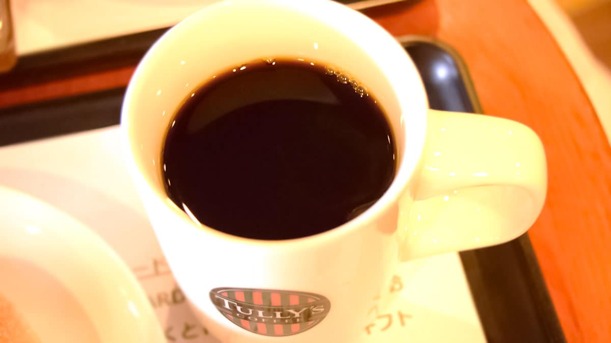 本日のコーヒーは苦みがきいています。