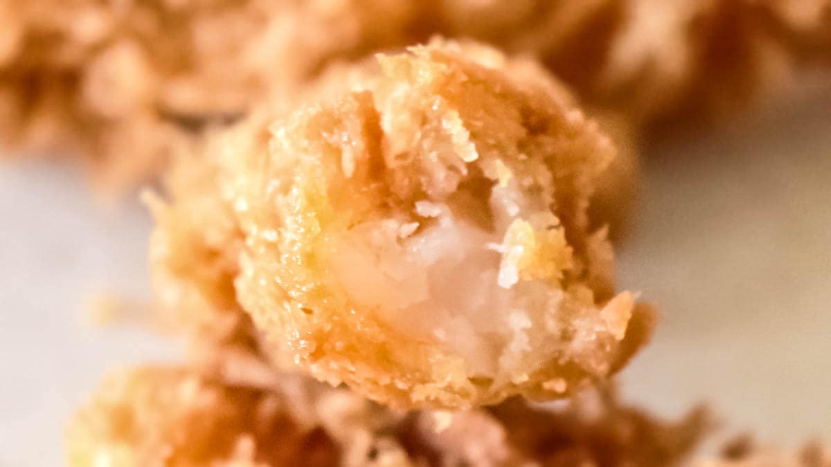 衣のガリガリ感で食べ応えはあります。