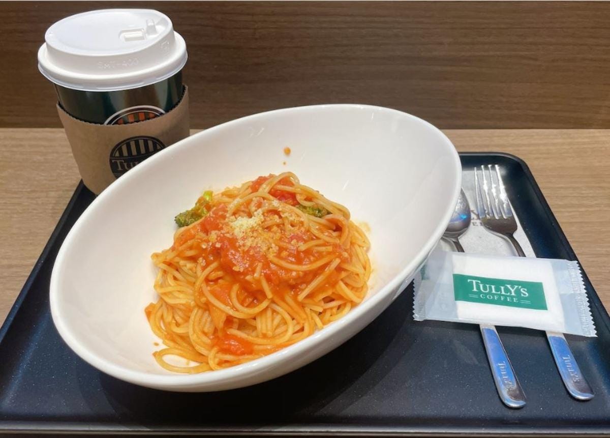 フレッシュトマトとベーコンのパスタセット