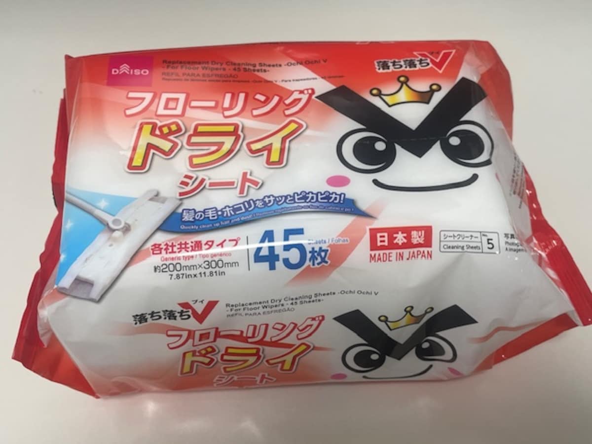 ダイソーの「落ち落ちV フローリングドライシート」