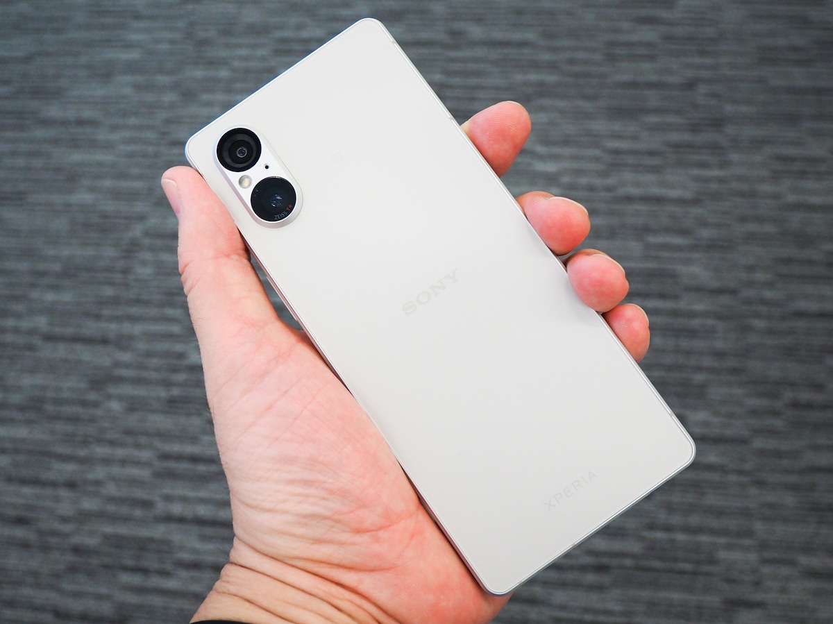 Xperia Vの背面