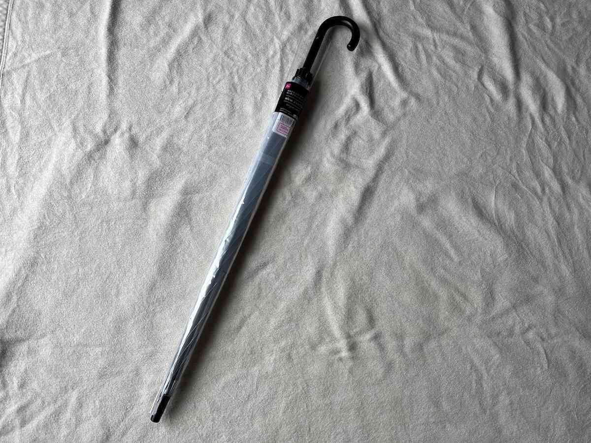 ダイソーの「POEジャンプ傘（65cm）」