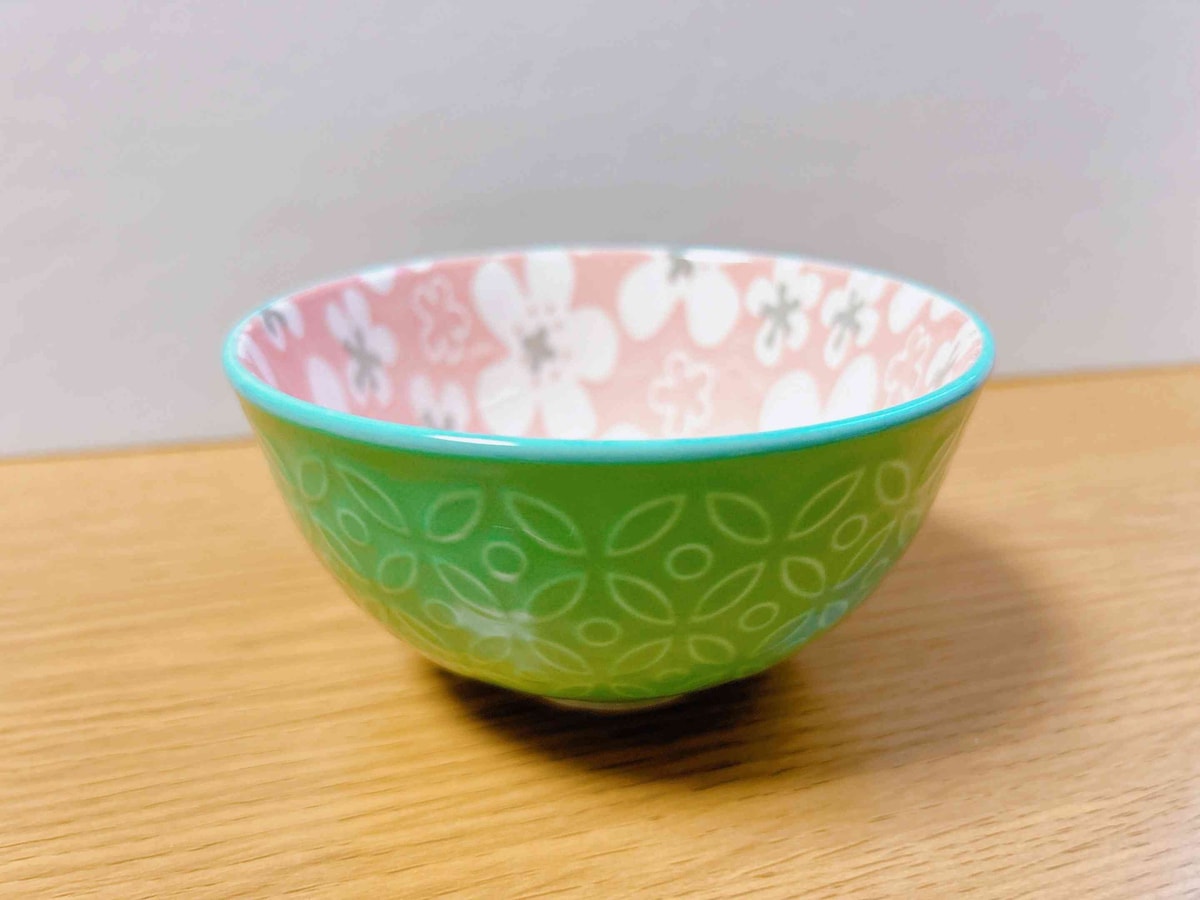 使う度に気分が上がるおしゃカワ茶碗「ボウル（カラフルパターン、フラワーブルーム）」