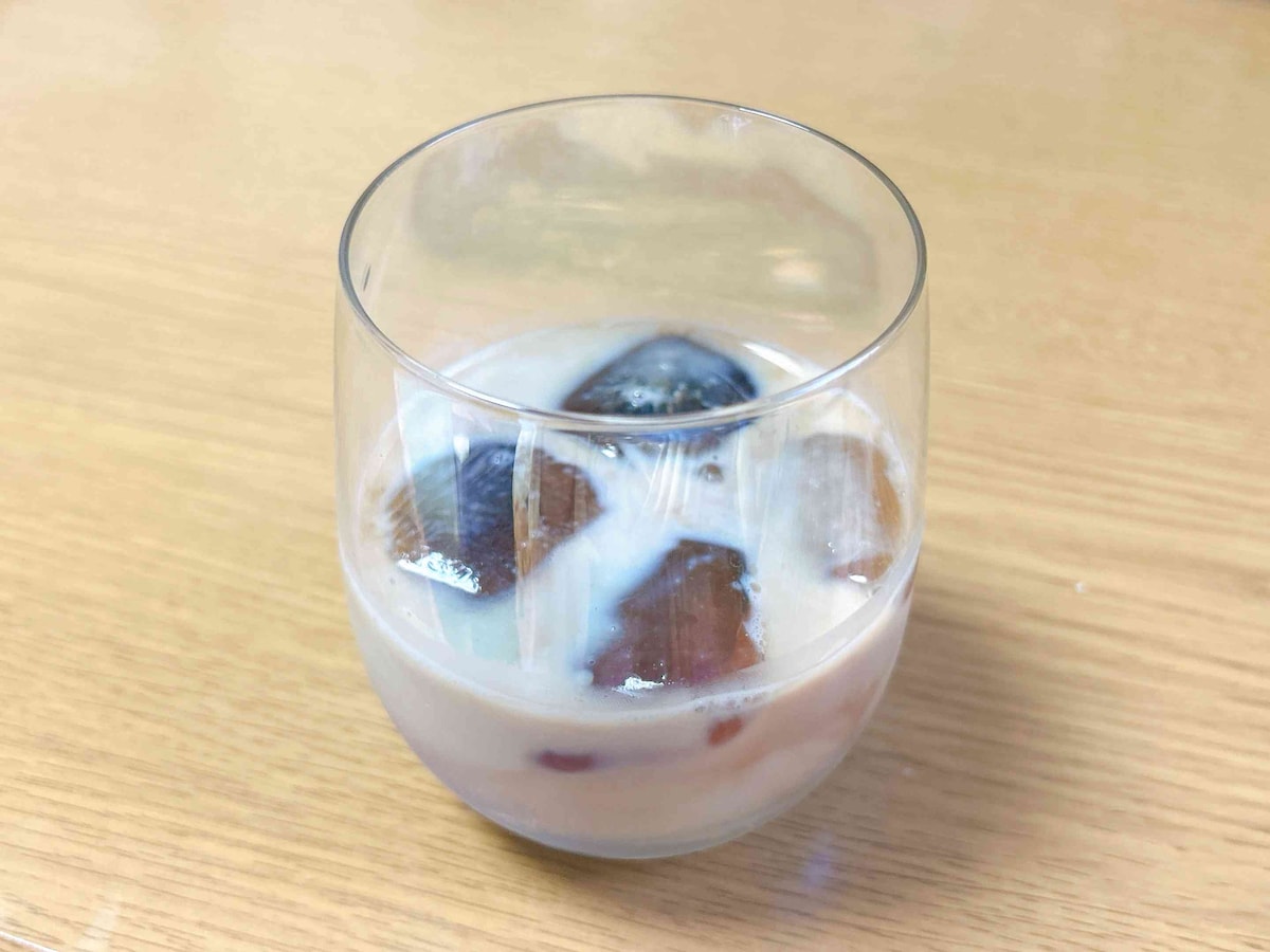 好きな飲み物をアイスキューブにして、おうちカフェオープン！