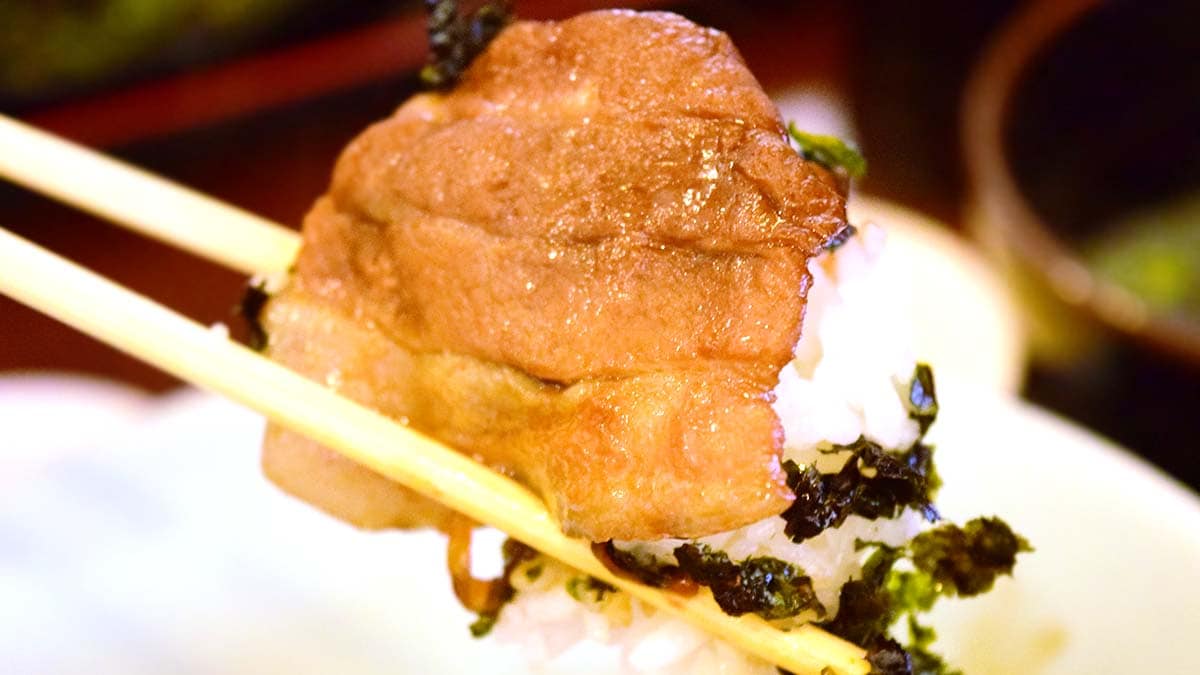 パワーが回復しそうなガツンとした味。