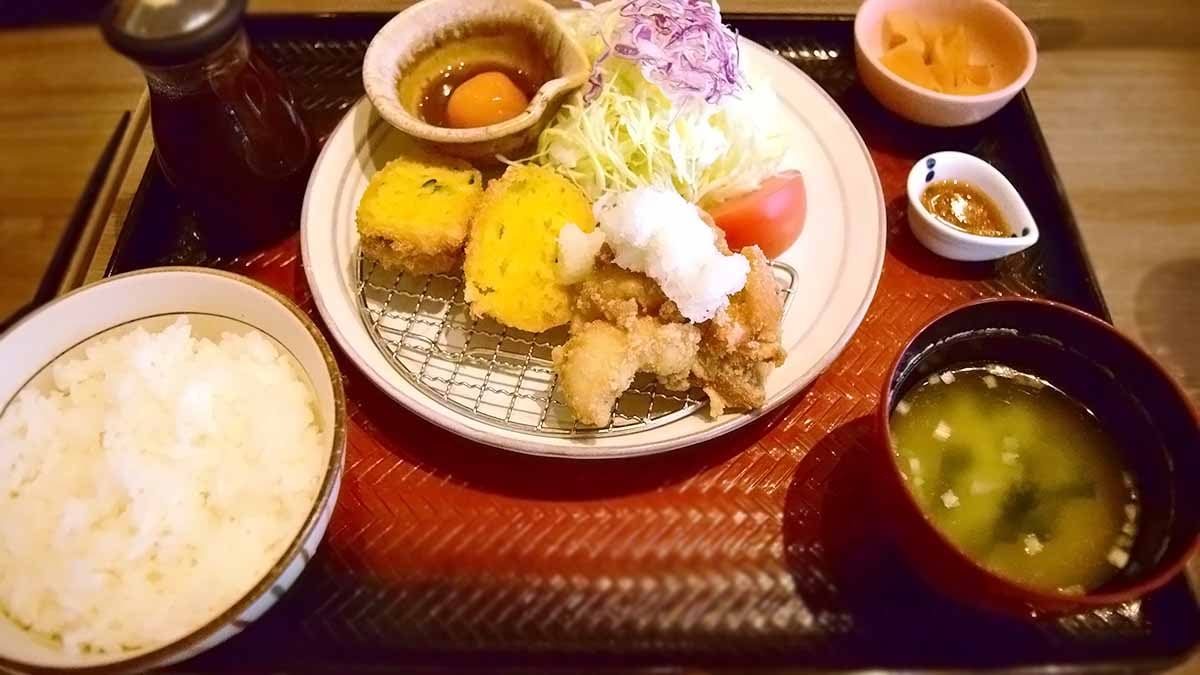 大戸屋創業当時から愛される「大戸屋ランチ定食」