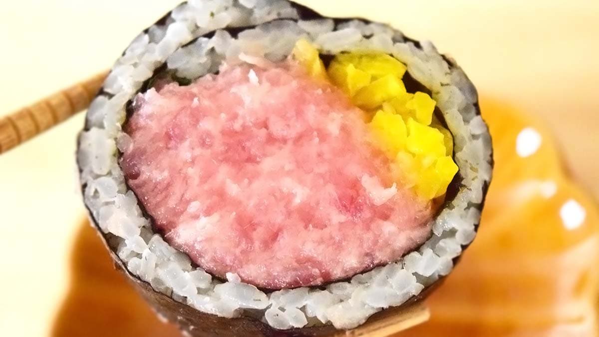 厚みは約2cmあり、ご覧の通り「ほぼ具」です。