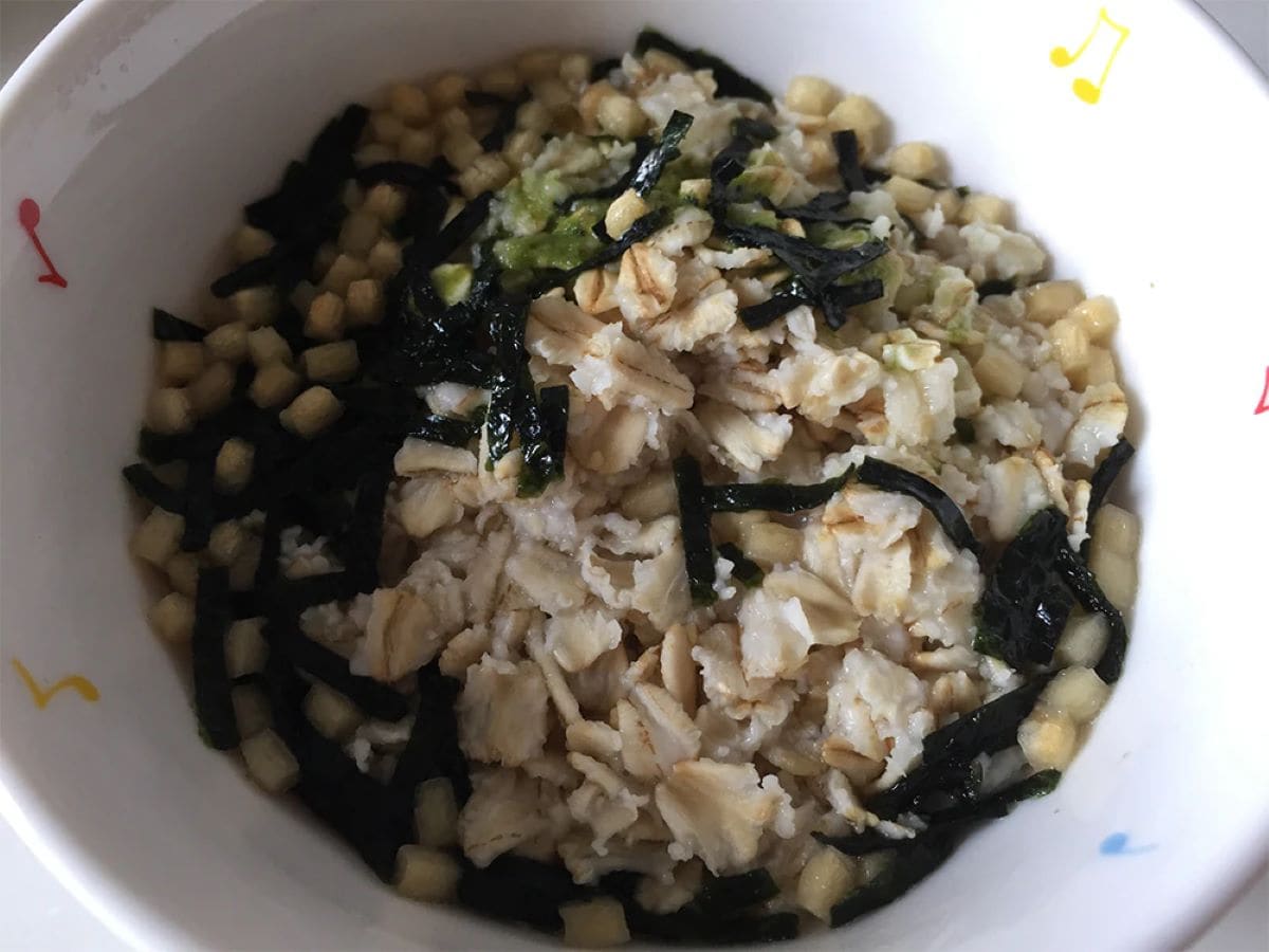 オートミールのお茶漬け風アレンジはあっさり味で食べやすい