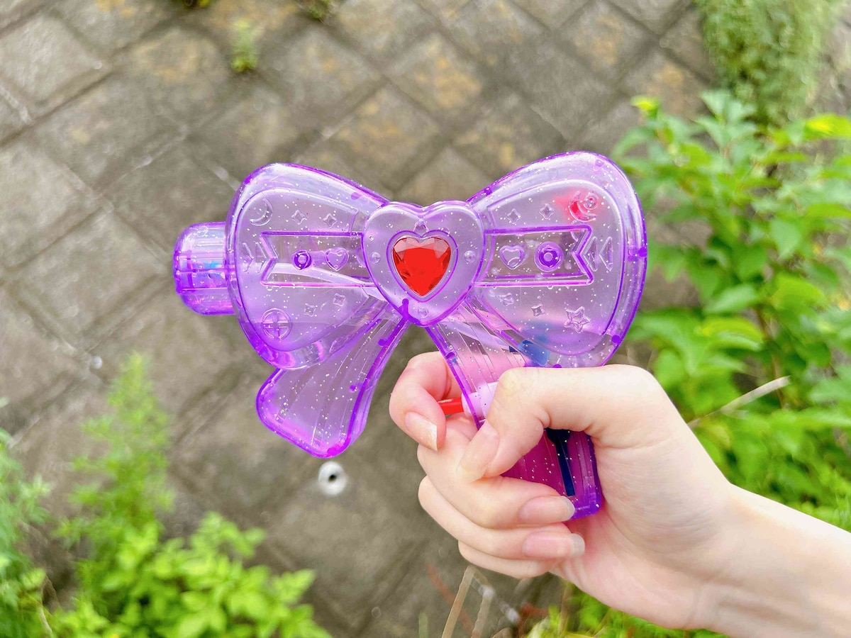 ゆめかわいいデザインにきゅん♡  「シャイニーリボンウォーターガン」