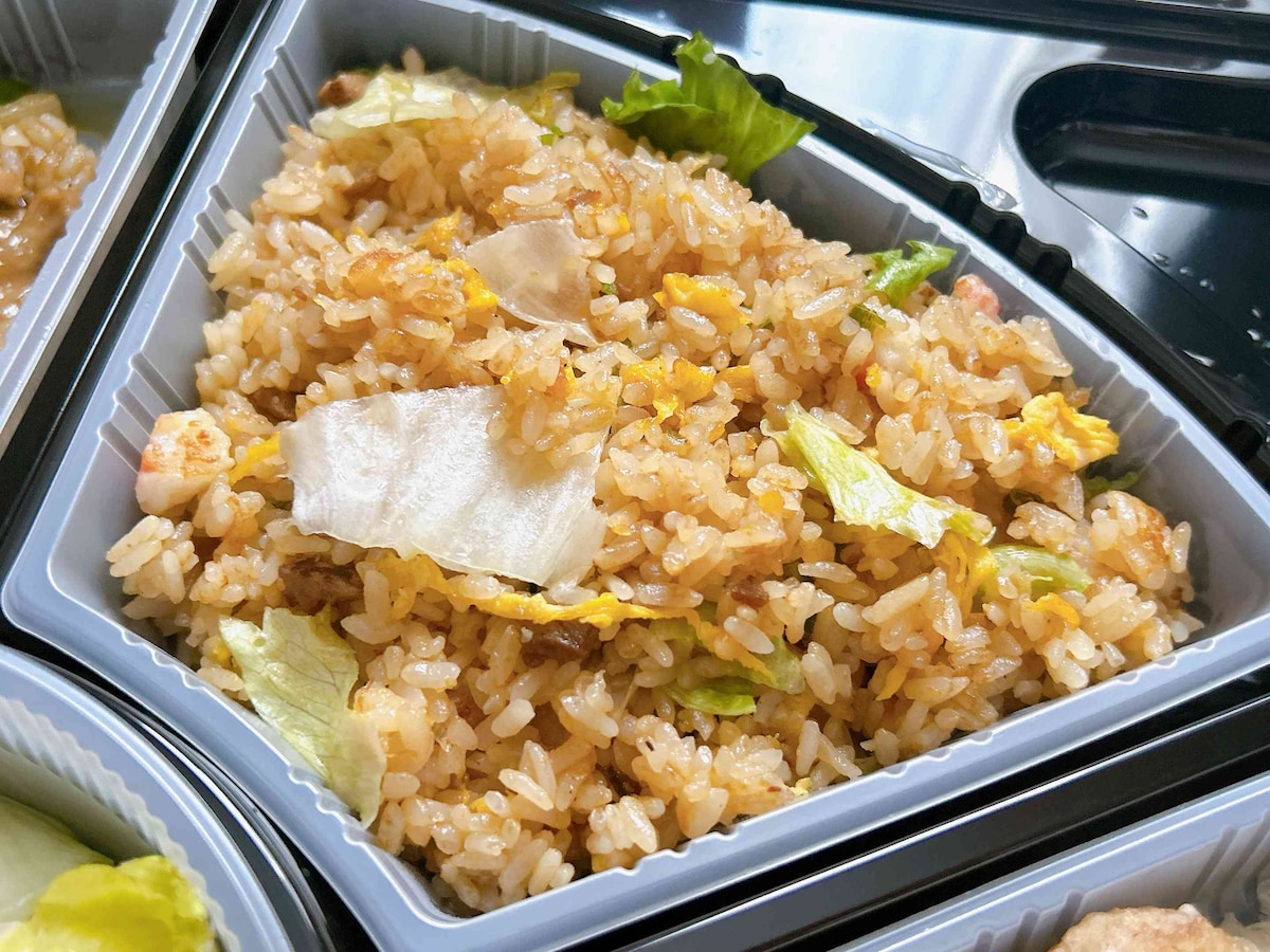 どのおかずにも合う味付けとクオリティに感動したレタスチャーハン
