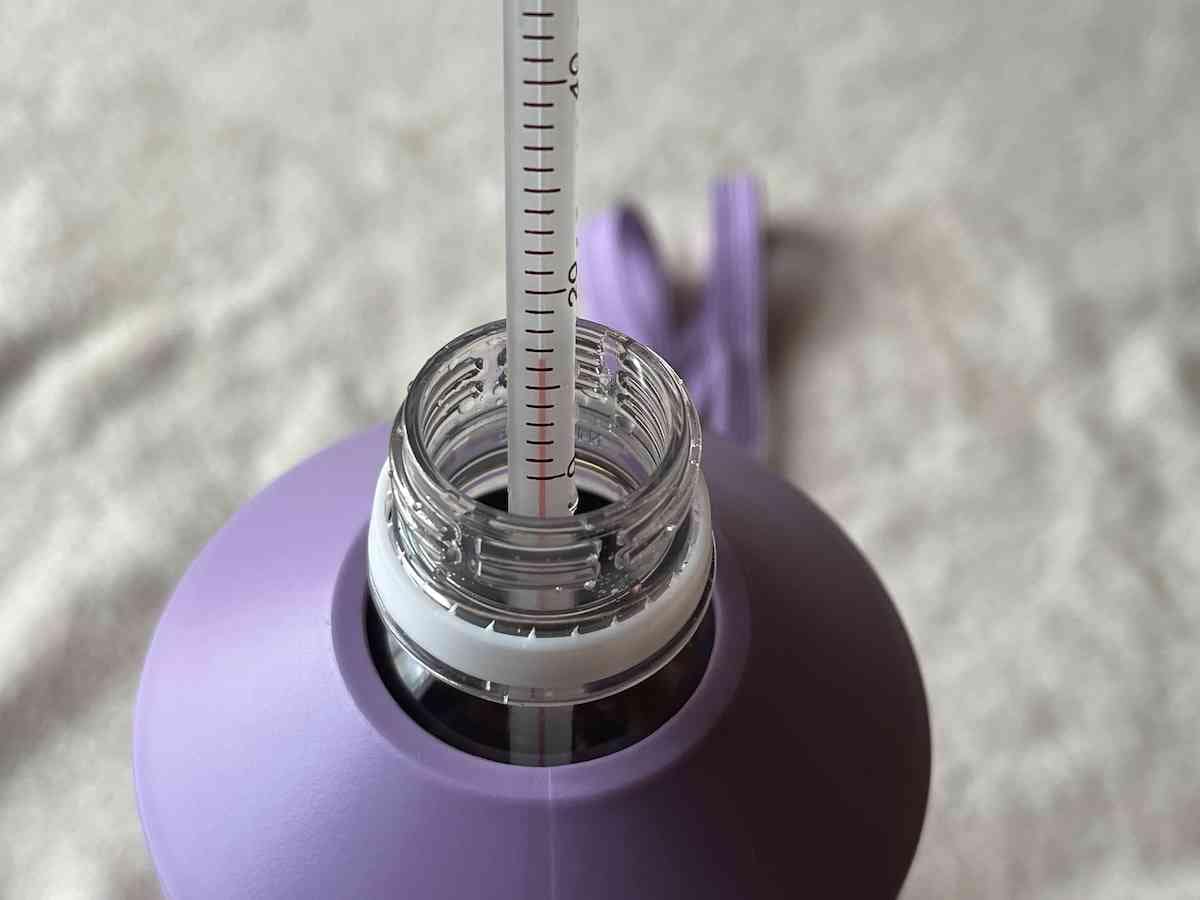 スリーコインズの「ペットボトルクーラー」に入れたドリンクの温度は13度