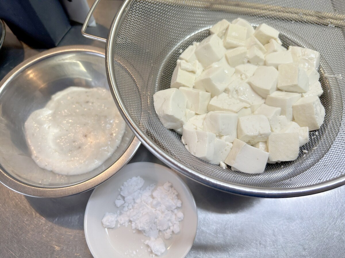 豆腐で作る「プラントベースうなぎ」