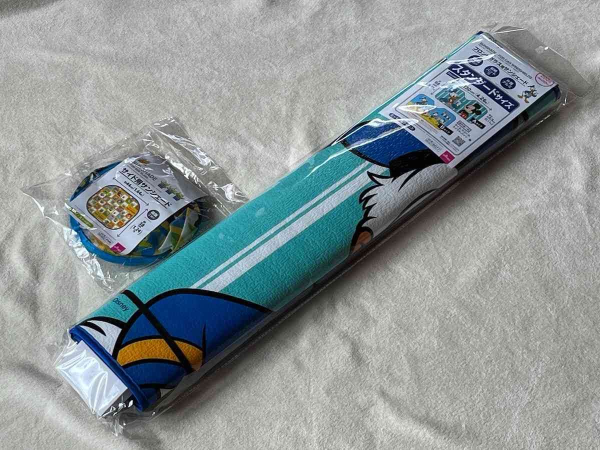 ダイソーのディズニー柄「サンシェード」