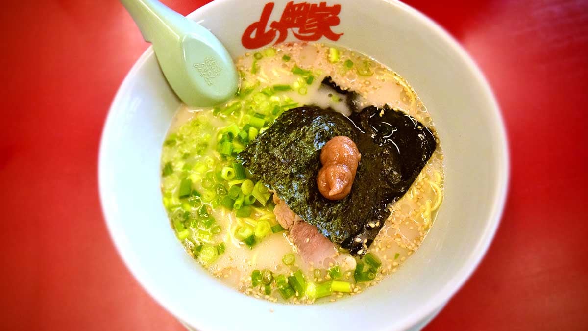 山岡家の朝ラーメンを実食。