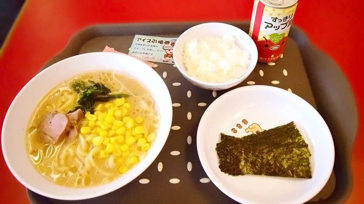 山岡家のお子様SETを実食。