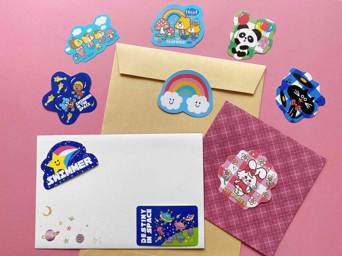 シンプルなノートや封筒に貼るだけでかわいい♡