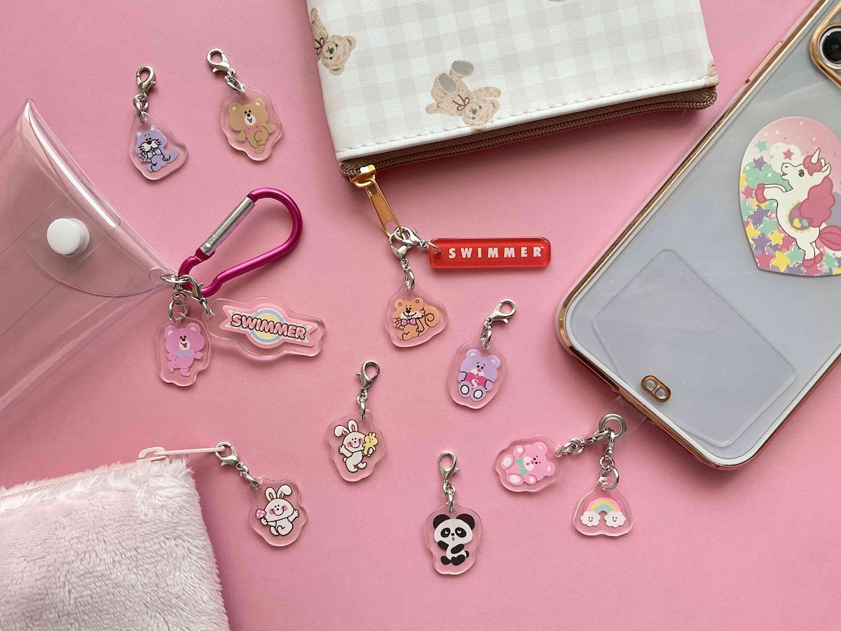 シンプルなものからかわいいものまで、さまざまなデザインのアイテムと合わせやすいのがうれしいポイント