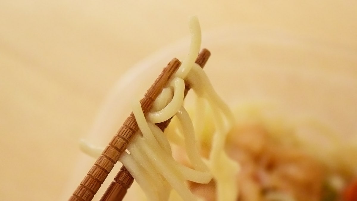 麺はつるんとしています。