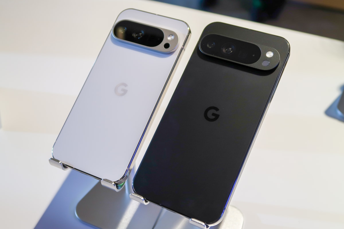 「Google Pixel 9 Pro」（左）と「Google Pixel 9 Pro XL」（右）