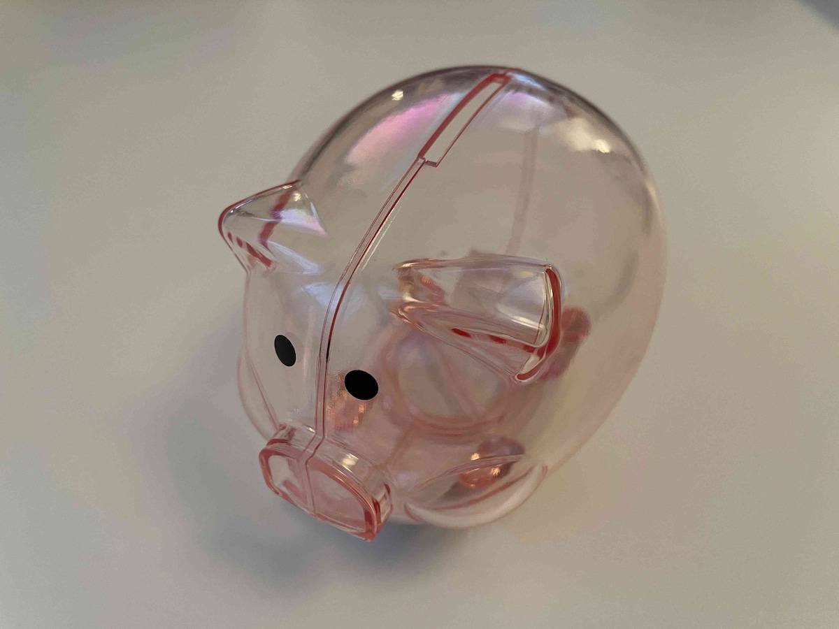 セリアの「貯金箱 ぶたさん」
