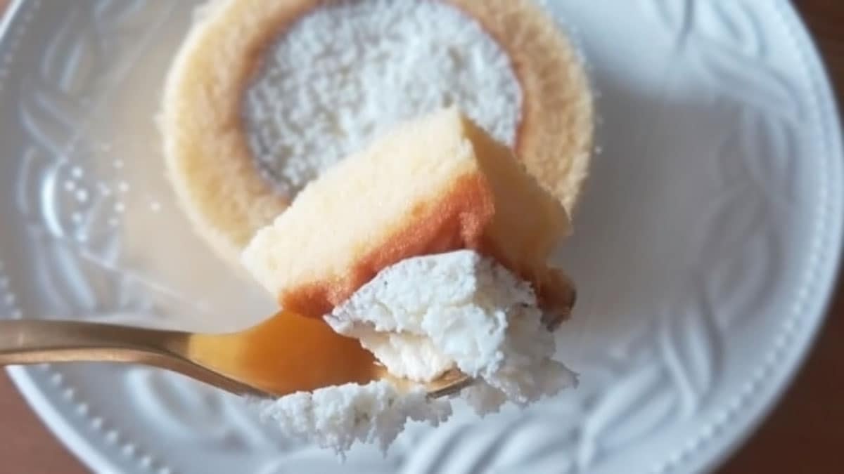 生クリームを100％使用したクリームでふんわりしたロールケーキ。