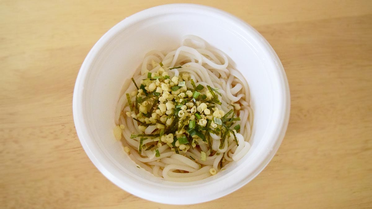 少し弾力のある麺。