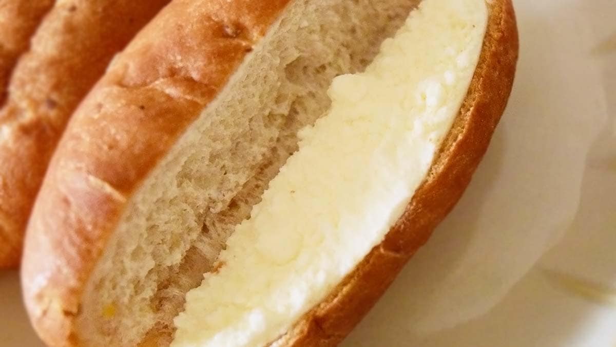 甘さおとなしめながらもミルククリームがたっぷりサンドされている
