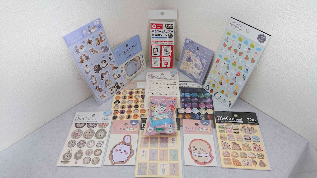 セリアの「シール」はお得に買えてとてもおしゃれで機能的