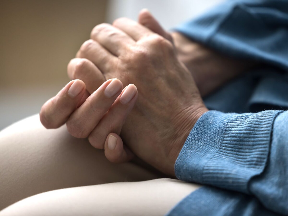 ある50歳女性が「死後離婚」を決意した理由、今現在の心境とは？